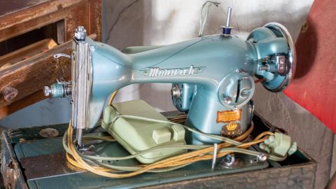 august 2019 - Abandoned Time Capsule Farmhouse Antique Audio Equipment-6.jpg