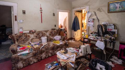 august 2019 - Abandoned Time Capsule Farmhouse Antique Audio Equipment-21.jpg