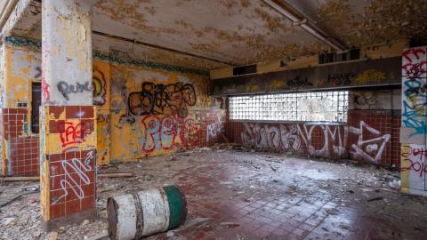 2014 - abandoned camp 30 pow camp ontario-8.jpg
