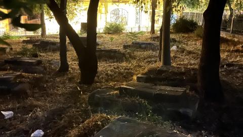 Millennium-Old Graveyard - IMG_0410.jpg