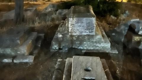 Millennium-Old Graveyard - IMG_0416.jpg