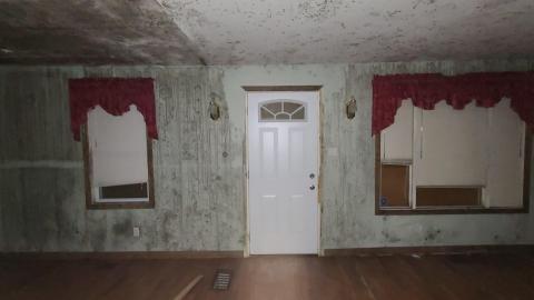 Main front room of House 5