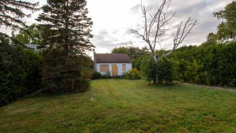 09/12/22 - Nine Separate Properties - IMG_2912.JPG