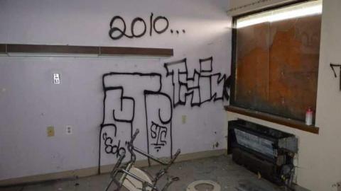 Tagging Gone Wild - Oakville-Lifecare-Centre91.jpg