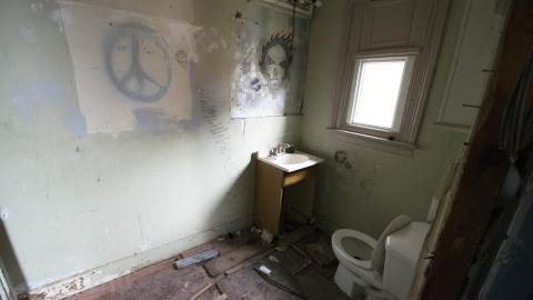 The Mayors Meth Mansion - Multiple Visits - 29.jpg