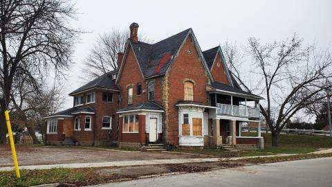 The Mayors Meth Mansion - Multiple Visits - 100.jpg