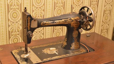 May 2015 - Time Capsule House (29).jpg