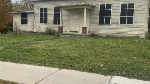 Boarded Up On The Corner - B1074BBC-A2E7-469E-A0DB-CF296FCE4A52.jpeg