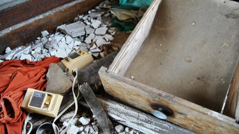 Looks Safe To Me Dum Dum - March 2013 / May 2014 / September 2017 - DSC_0141.jpg