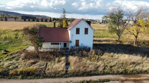 Conspicuous Farmhouse October 2022 - dji_fly_20221013_164550_11_1665693957391_photo_optimized.JPG