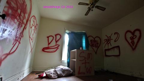 And It Continued To Plummet... (MAY 2022) - IMG_5816.JPG