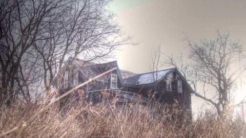 Nice Red Barn - Old-House--Barns20.jpg