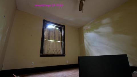 And It Continued To Plummet... (MAY 2022) - IMG_5826.JPG