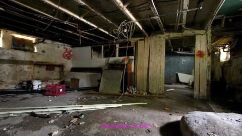 And It Continued To Plummet... (MAY 2022) - IMG_5846.JPG