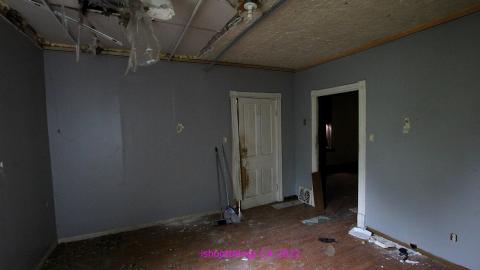 And It Continued To Plummet... (MAY 2022) - IMG_5854.JPG