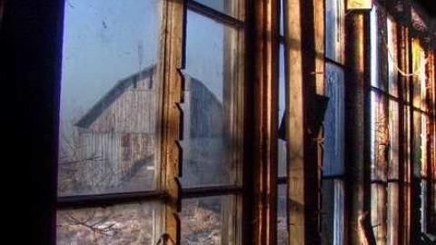 Nice Red Barn - Old-House--Barns27.jpg