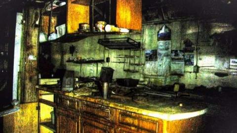 Nice Red Barn - Old-House--Barns31.jpg