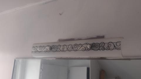 A cool architecture on bathroom mirror