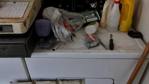 Upper Apartment - APRIL 2022 - IMG_5096.JPG