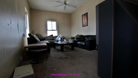 Upper Apartment - APRIL 2022 - IMG_5117.JPG