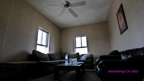 Upper Apartment - APRIL 2022 - IMG_5118.JPG