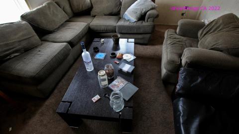 Upper Apartment - APRIL 2022 - IMG_5121.JPG