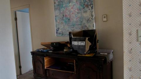 Upper Apartment - APRIL 2022 - IMG_5142.JPG