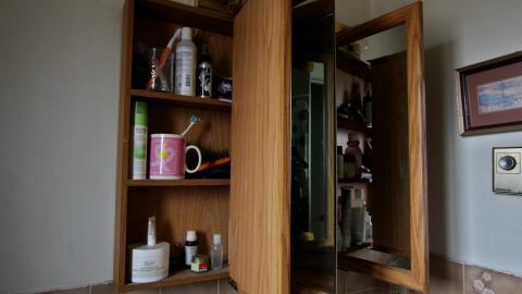 Upper Apartment - APRIL 2022 - IMG_5148.JPG