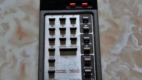 Upper Apartment - APRIL 2022 - IMG_5182.JPG