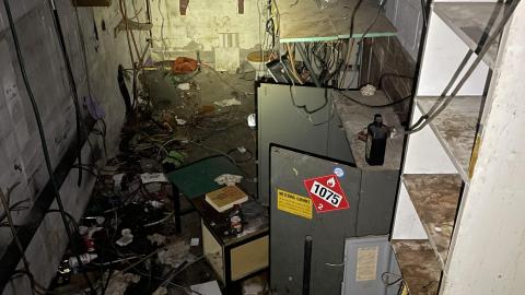 In Before The Demo - 28ED436B-6088-453C-B4ED-691EDBB9D5FC.jpeg