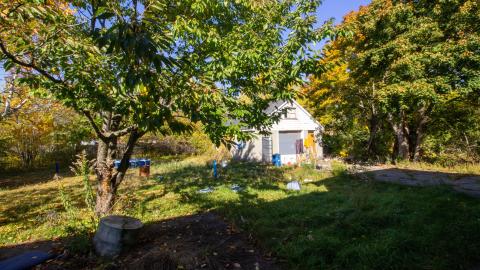 812 Rossland E - Live Green, Live Better - IMG_3222.JPG