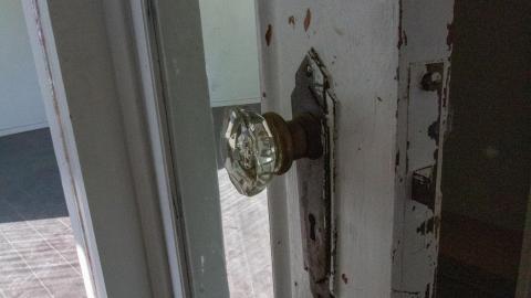 904 Rossland E - WE LOVE YOU ALL! - IMG_3249.JPG