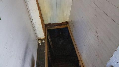 904 Rossland E - WE LOVE YOU ALL! - IMG_3259.JPG