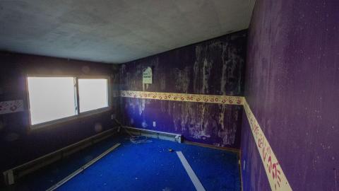 908 Rossland E - School Snacks are for School - IMG_3271.JPG