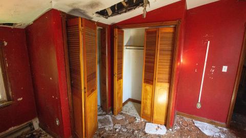 908 Rossland E - School Snacks are for School - IMG_3277.JPG