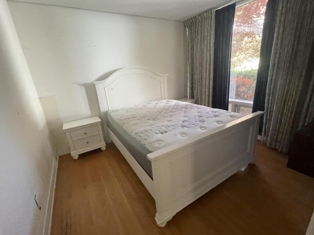 Mid century modern - 80D041B0-A90E-41D9-98CB-8917A33233F2.jpeg