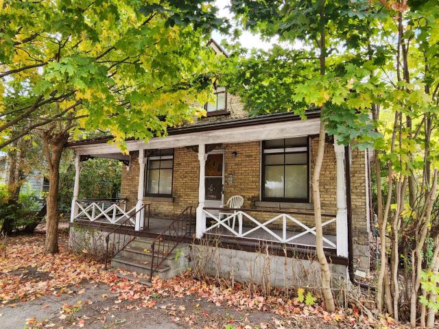 Basement Bikes - 001.jpg