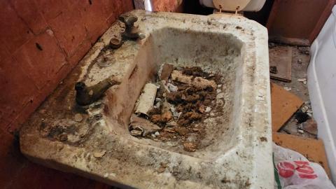 Basement Bikes - 021.jpg