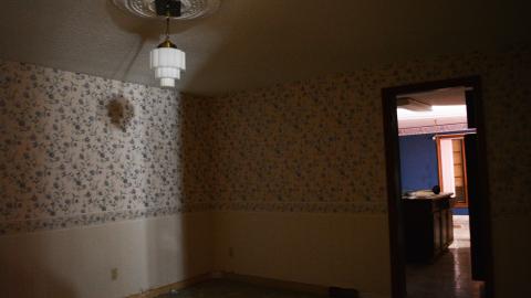 The Infamous HDR Mirror Selfie Phase Every Explorer Went Through - February 2015 - 12.jpg