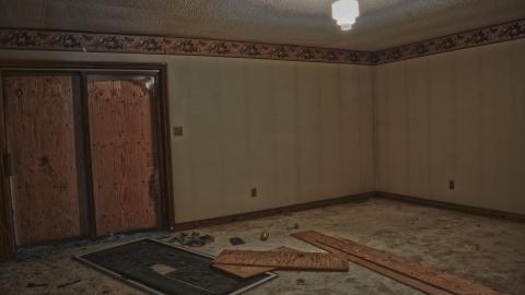 The Infamous HDR Mirror Selfie Phase Every Explorer Went Through - February 2015 - 17.jpg