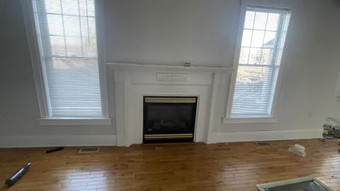 Abandoned house - E896426E-531D-4ADC-B37B-3199B42C633C.jpeg