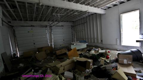 Totally M-T Interspersed With Xtreme Clutter - AUG 2022 - IMG_8824.JPG