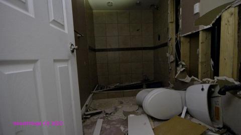 Totally M-T Interspersed With Xtreme Clutter - AUG 2022 - IMG_8857.JPG