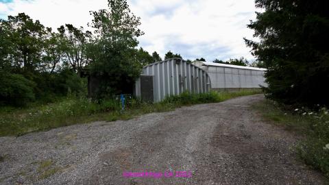 Totally M-T Interspersed With Xtreme Clutter - AUG 2022 - IMG_8917.JPG