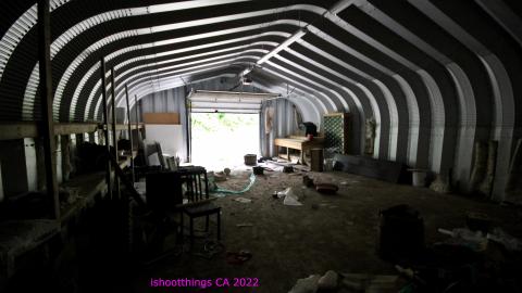 Totally M-T Interspersed With Xtreme Clutter - AUG 2022 - IMG_8920.JPG