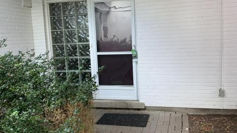 Moved Out or About to Move In? - 8E273307-7AA6-4DEB-9110-E13EBA86B905.jpeg