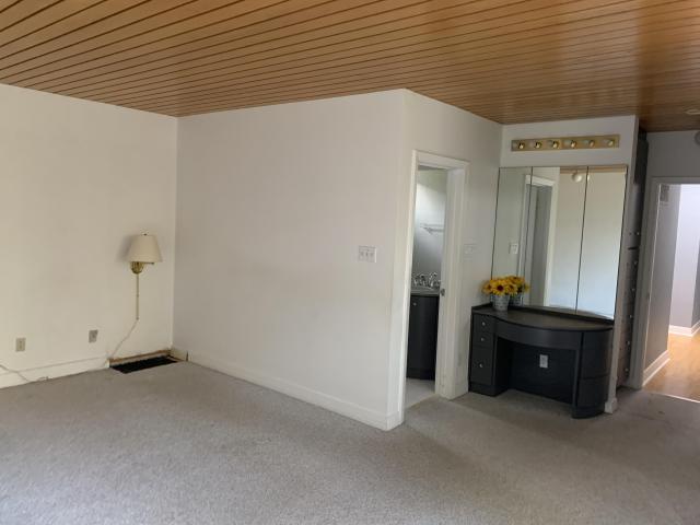 Moved Out or About to Move In? - F8A6F2DC-2FDF-40F8-B2BA-1BE39B016432.jpeg