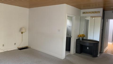 Moved Out or About to Move In? - F8A6F2DC-2FDF-40F8-B2BA-1BE39B016432.jpeg