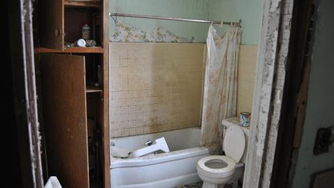 Falling In And Out - March 2013 - DSC_0147.JPG