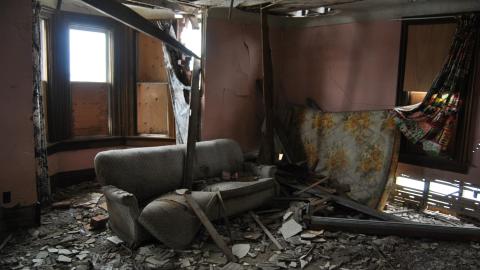 Falling In And Out - March 2013 - DSC_0149.JPG